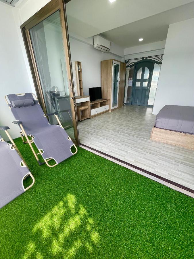 Garden Beach Sea View Patong Exterior photo